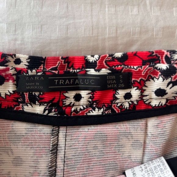 NWT Zara TRF Floral Print Pleated Shorts S - Picture 11 of 12